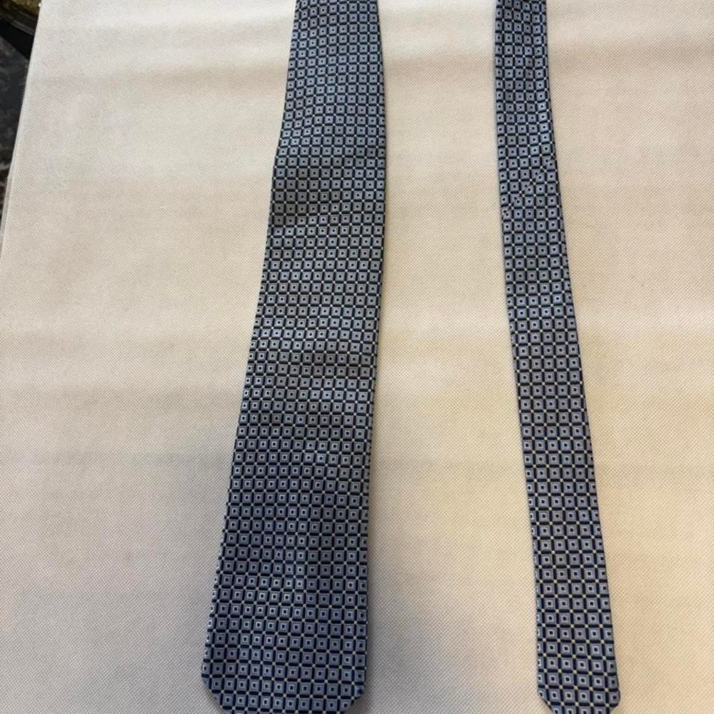 Dark blue and gold square patterned tie #accessorize